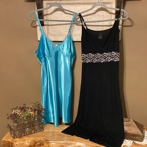 Sleek Black and Vibrant Blue Chemise Set